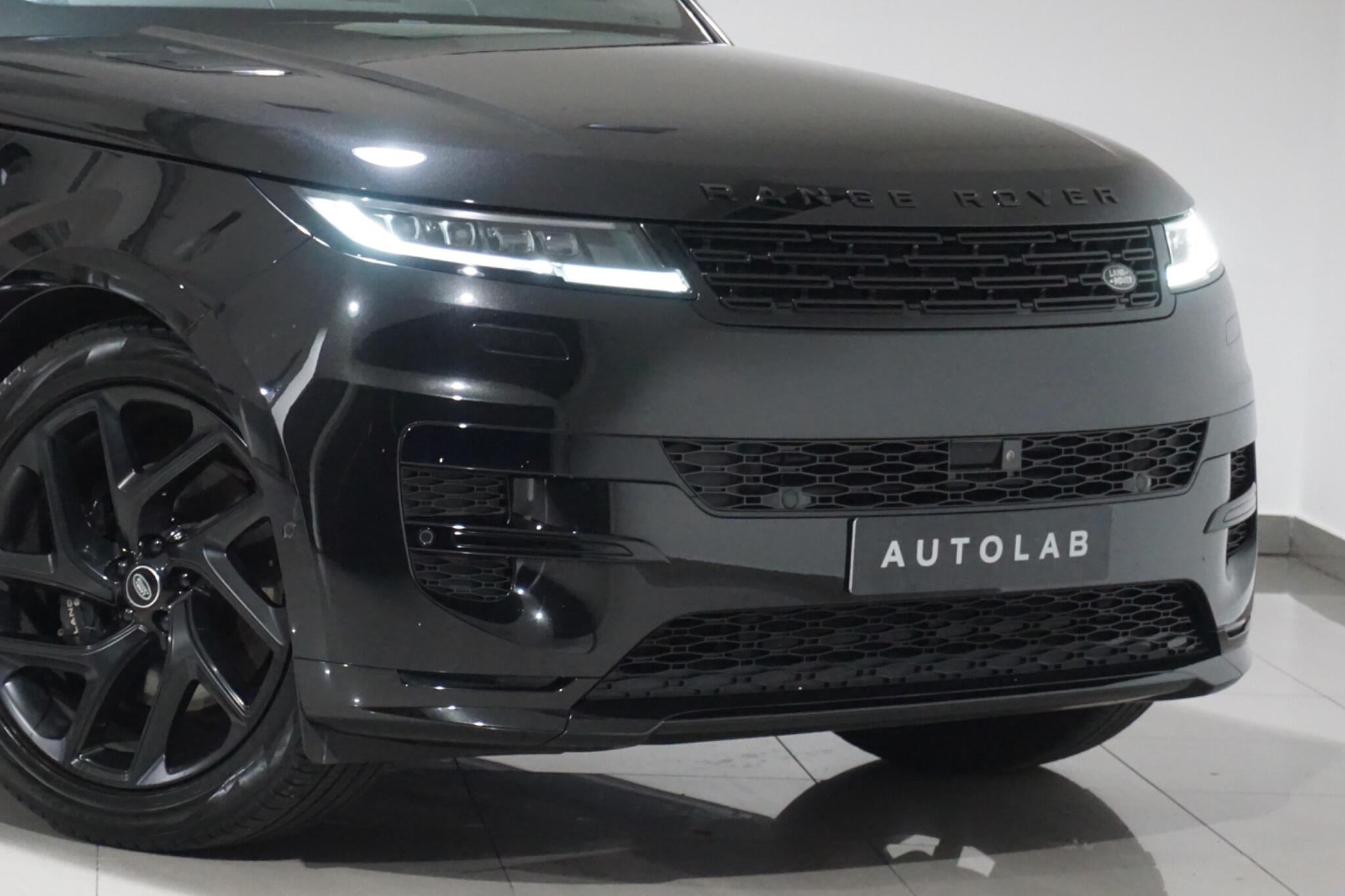 Land Rover Range Rover Sport 3.0 D300 MHEV Dynamic SE SUV 5dr Diesel Auto 4WD Euro 6 (s/s) (300 ps)